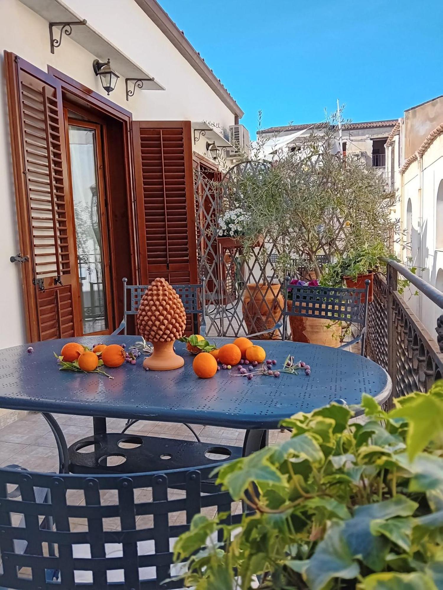 Penthouse Luxury Quattro Canti Palerme Extérieur photo